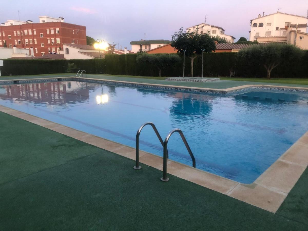 MARSOL RELAX Roda de Barà Esterno foto